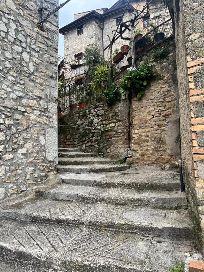 Appartamento A Valle San Martino Di Spoleto Exterior foto